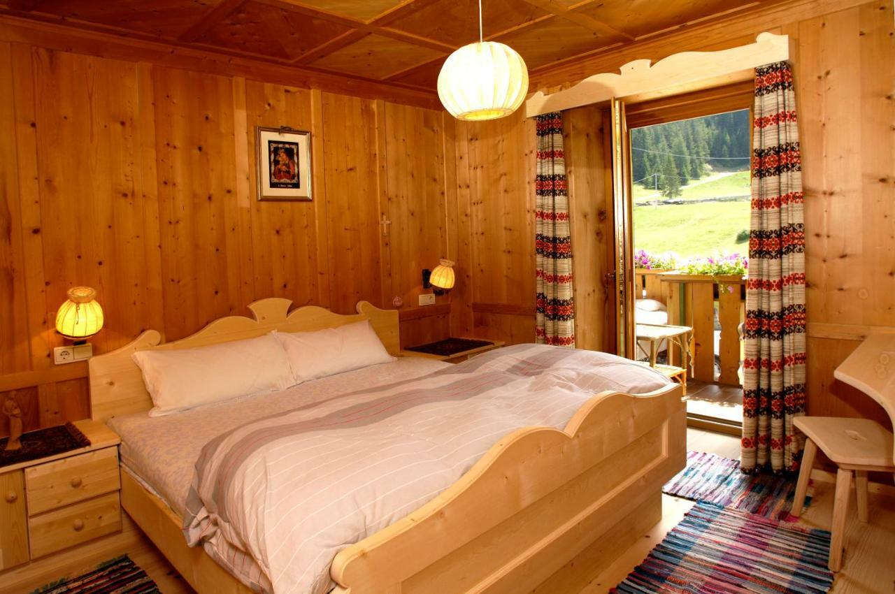 Villa Insam Apartment Selva di Val Gardena Bagian luar foto
